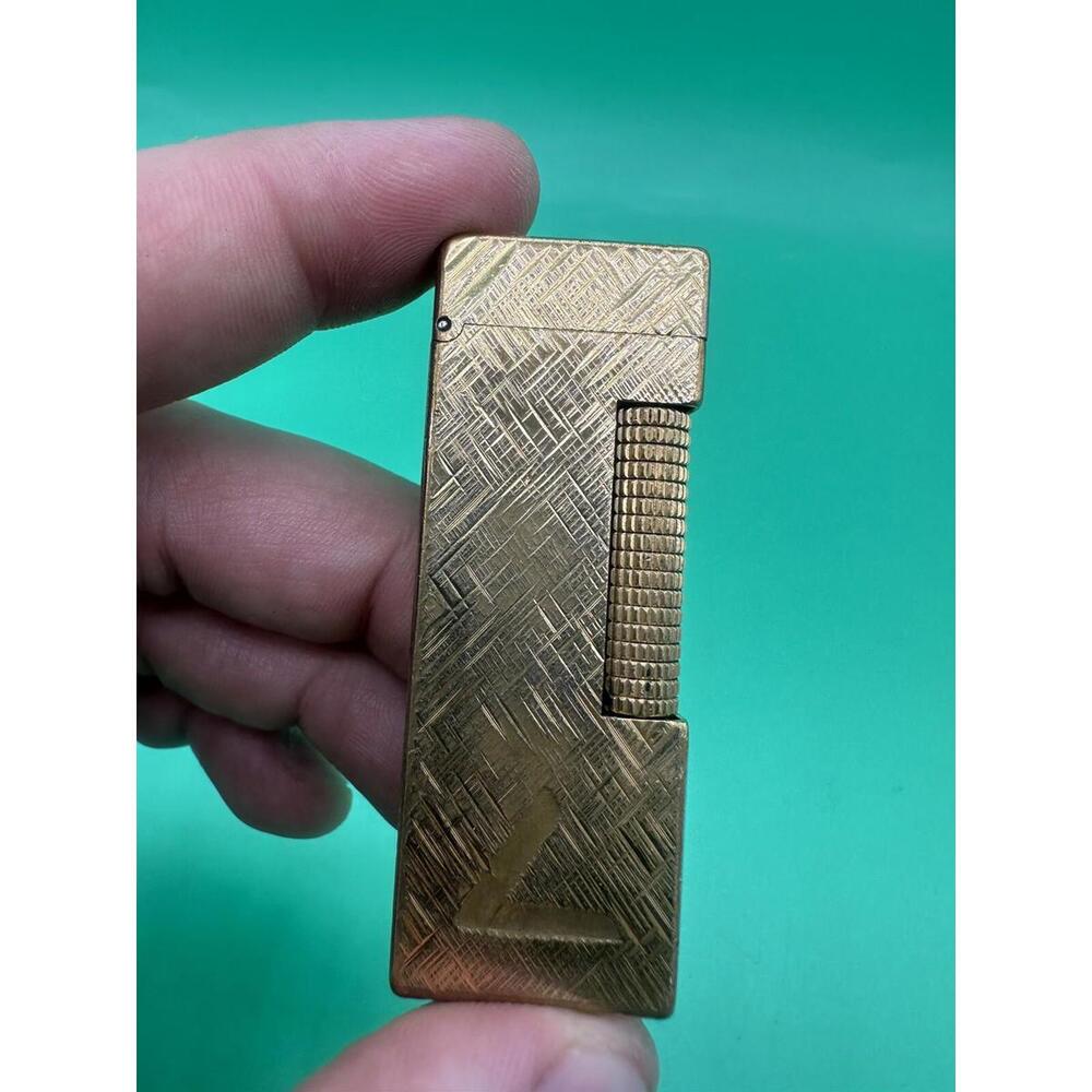 Vintage Dunhill Gold plated Lighter Made in Switzerland